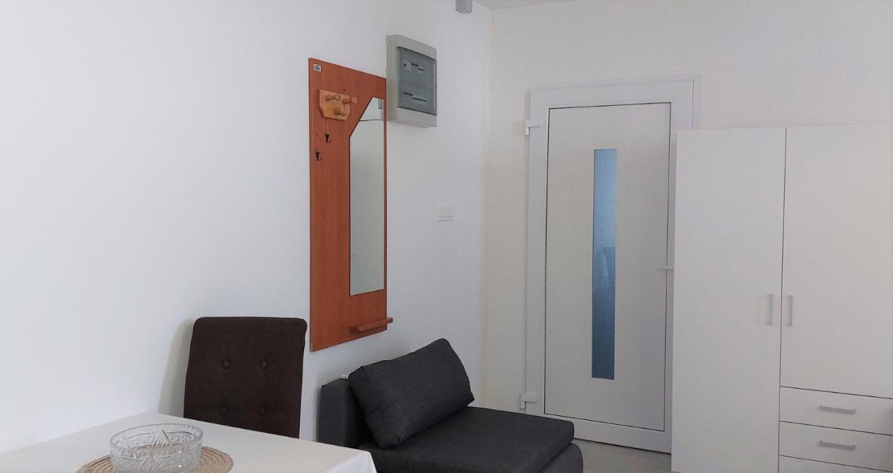 Amore House With Apartment Umag Exterior photo